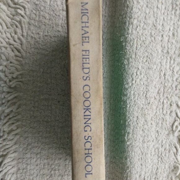 Michael's Fields Cooking School Vintage 1965 - Picture 3 of 11